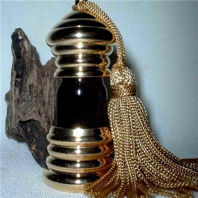 Oudh Hindi (M)